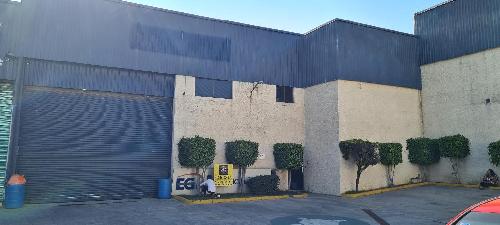 Bodega en Av. GUSTAVO VAZ