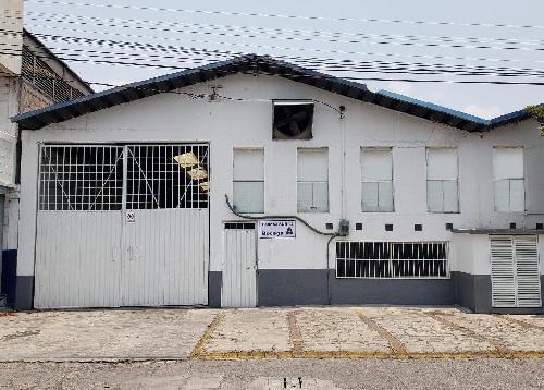 Bodega en renta en civac