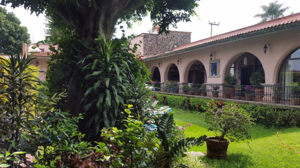 HERMOSA RESIDENCIA EN VISTA HERMOSA