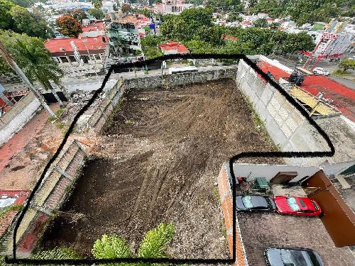 TERRENO EN RENTA