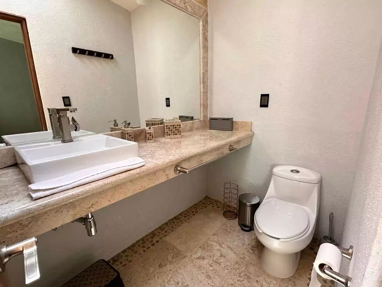 Venta y Renta Casa de 1 Nivel en Cuernavaca