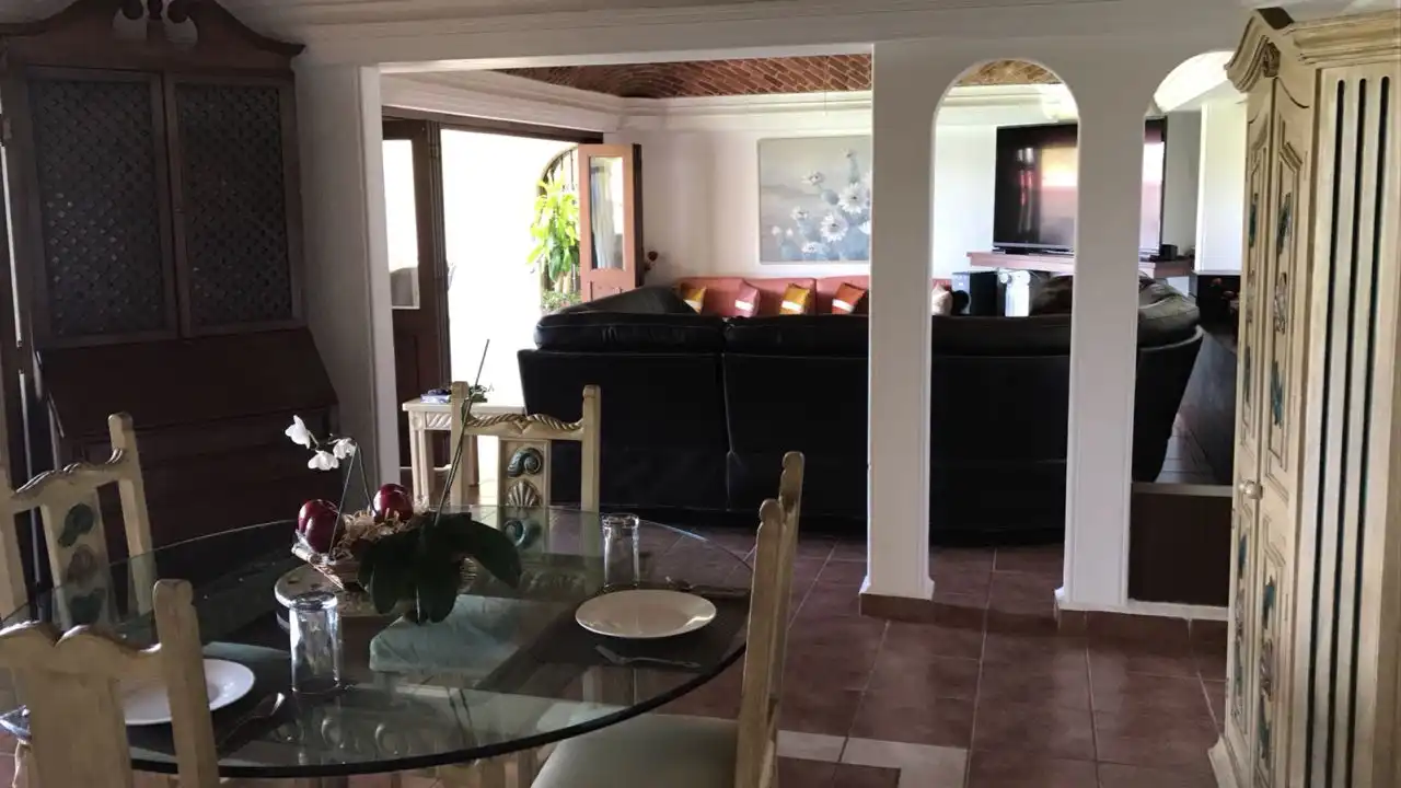 Venta de Casa de un Nivel en Privada en Colonia Las Palmas, Cuernavaca