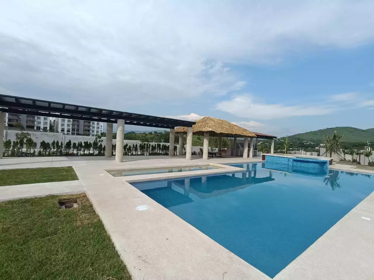 PREVENTA de Casas en Condominio con recámara en planta baja en Xochitepec, Morelos