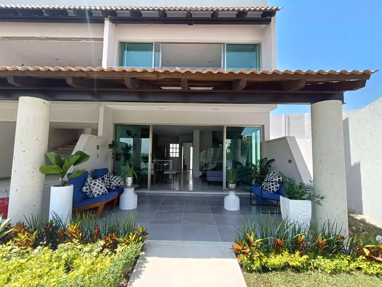 PREVENTA de Casas en Condominio con recámara en planta baja en Xochitepec, Morelos