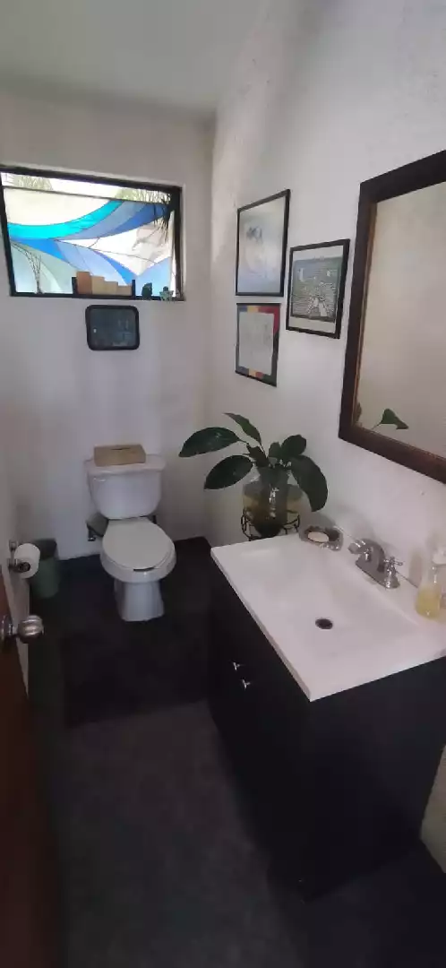 VENTA DE CASA CON VISTA PANORÁMICA, EN RANCHO TETELA, CUERNAVACA