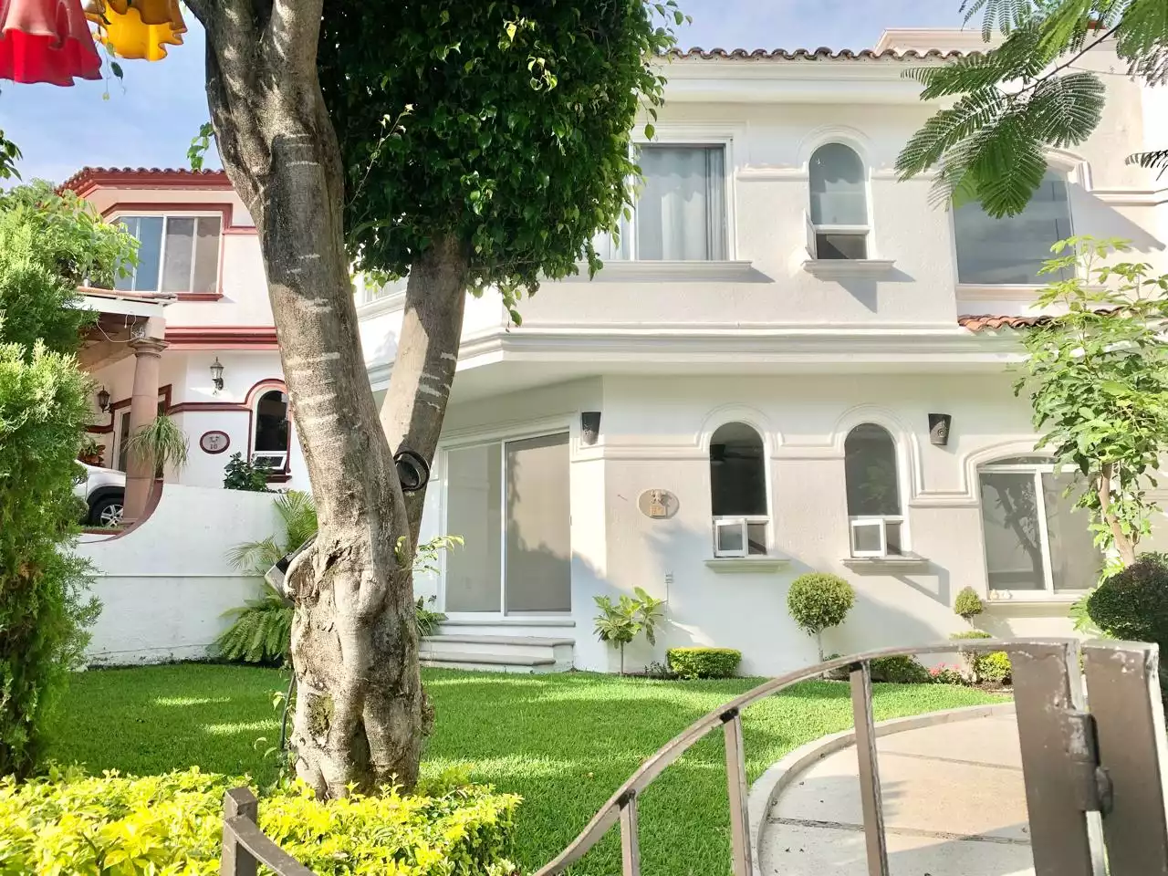 CASA EN VENTA EN RINCONADA REAL BUGAMBILIAS en BURGOS