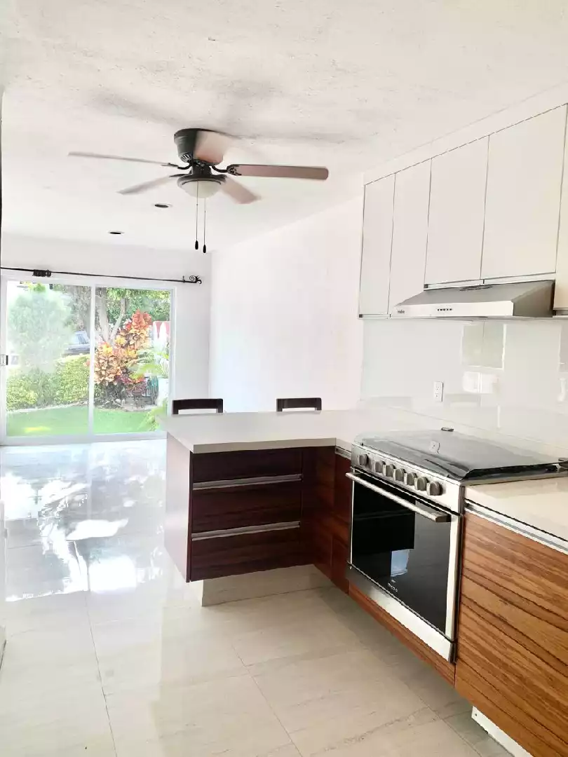 CASA EN VENTA EN RINCONADA REAL BUGAMBILIAS en BURGOS