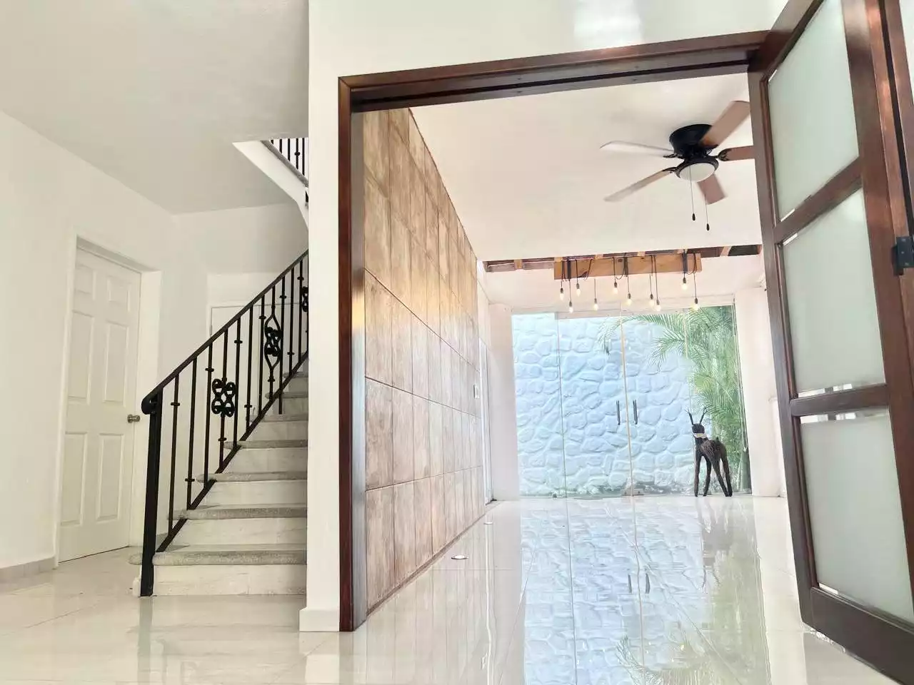 CASA EN VENTA EN RINCONADA REAL BUGAMBILIAS en BURGOS