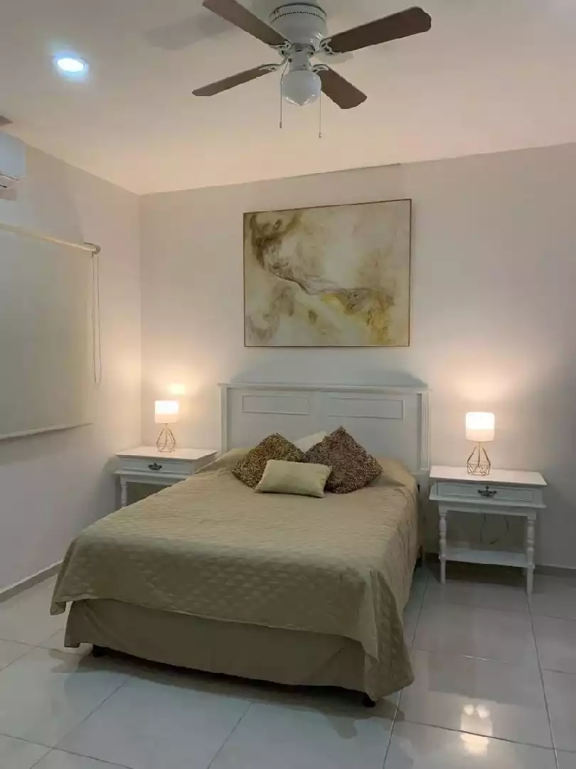 Venta de Casa en condominio en Burgos Bugambilias, Temixco
