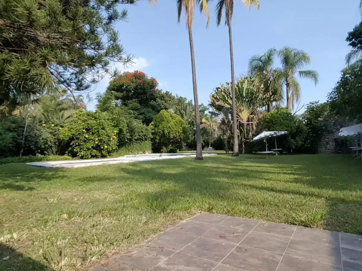 Casa en Venta de un Nivel en Condominio en Lomas de Cuernavaca