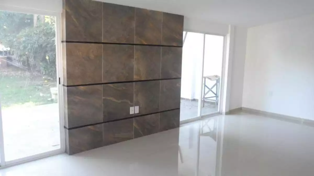 Casa en Venta de un Nivel en Condominio en Lomas de Cuernavaca