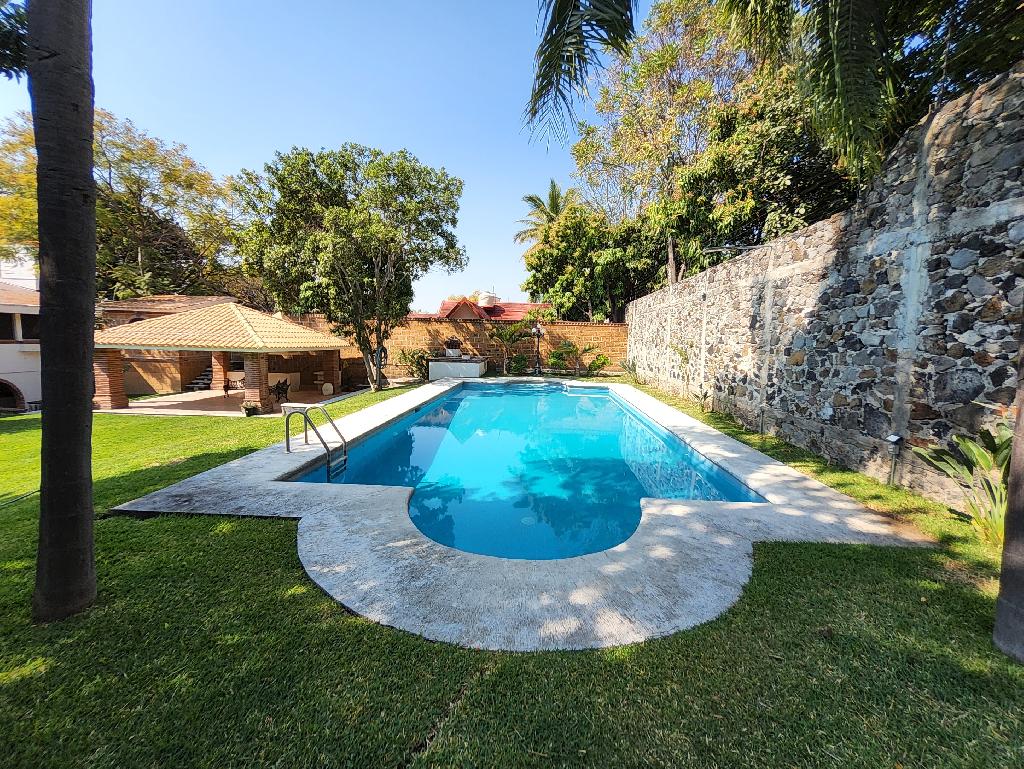 Residencia en Lomas de Cuernavaca