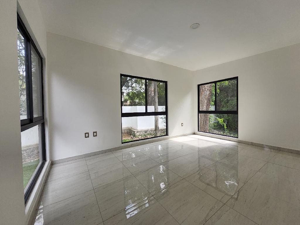 Residencia con hermoso jardín (micro clima)