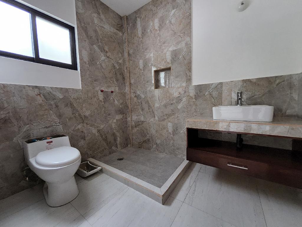 Residencia con hermoso jardín (micro clima)