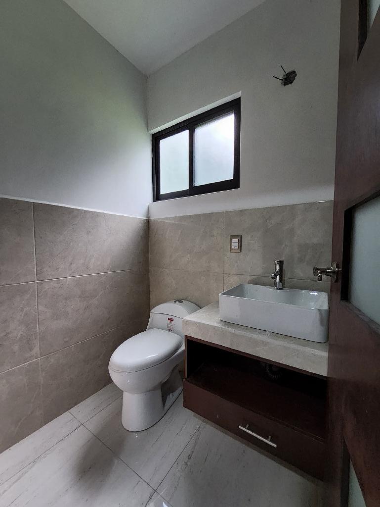 Residencia con hermoso jardín (micro clima)
