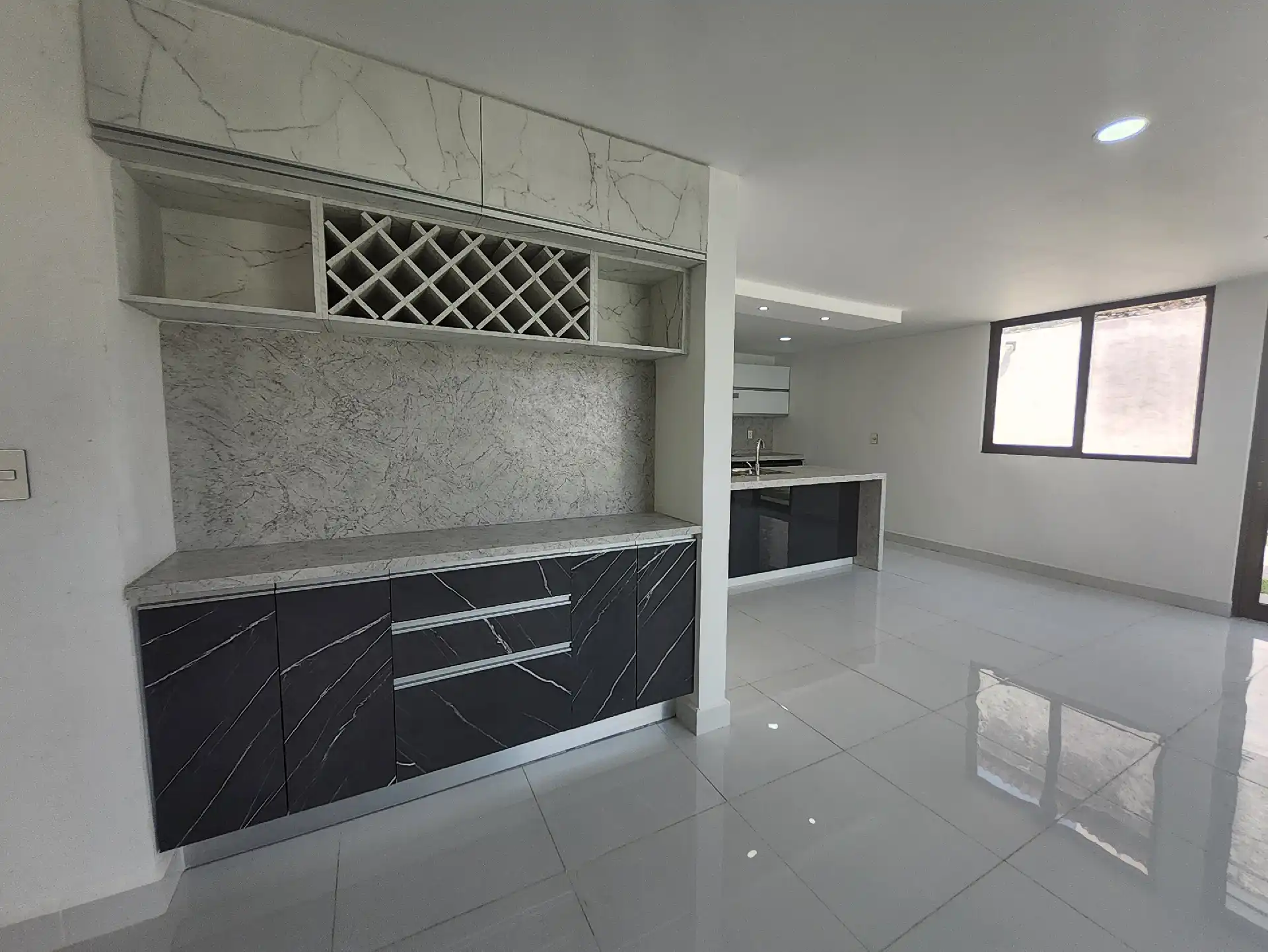 Casa estilo moderno en fraccionamiento Lomas de Cuernavaca