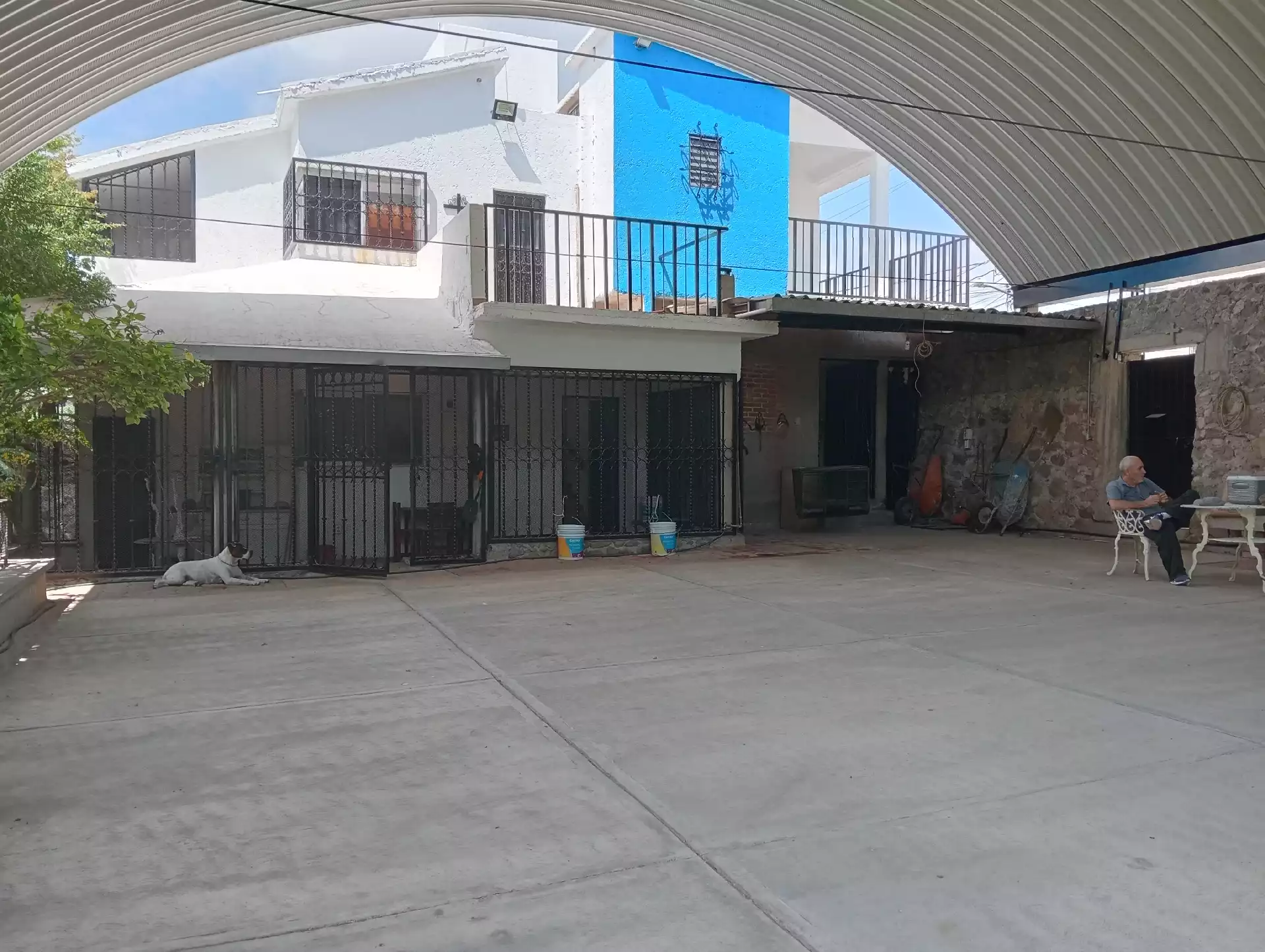 Casa de campo con extenso terreno en Xochitepec w