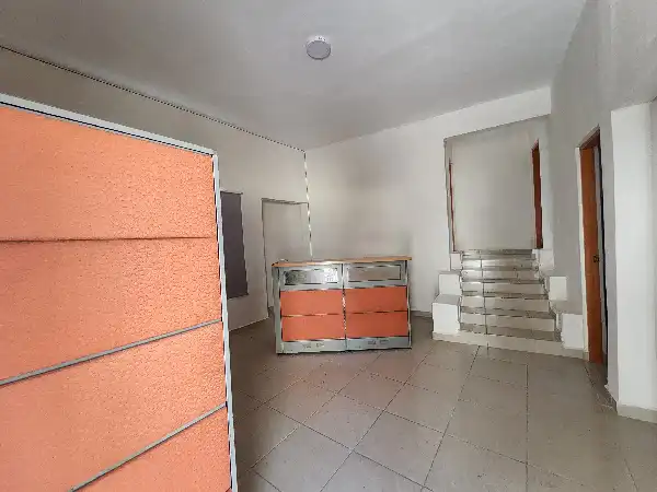 Oficinas o Consultorios en renta en el Miraval