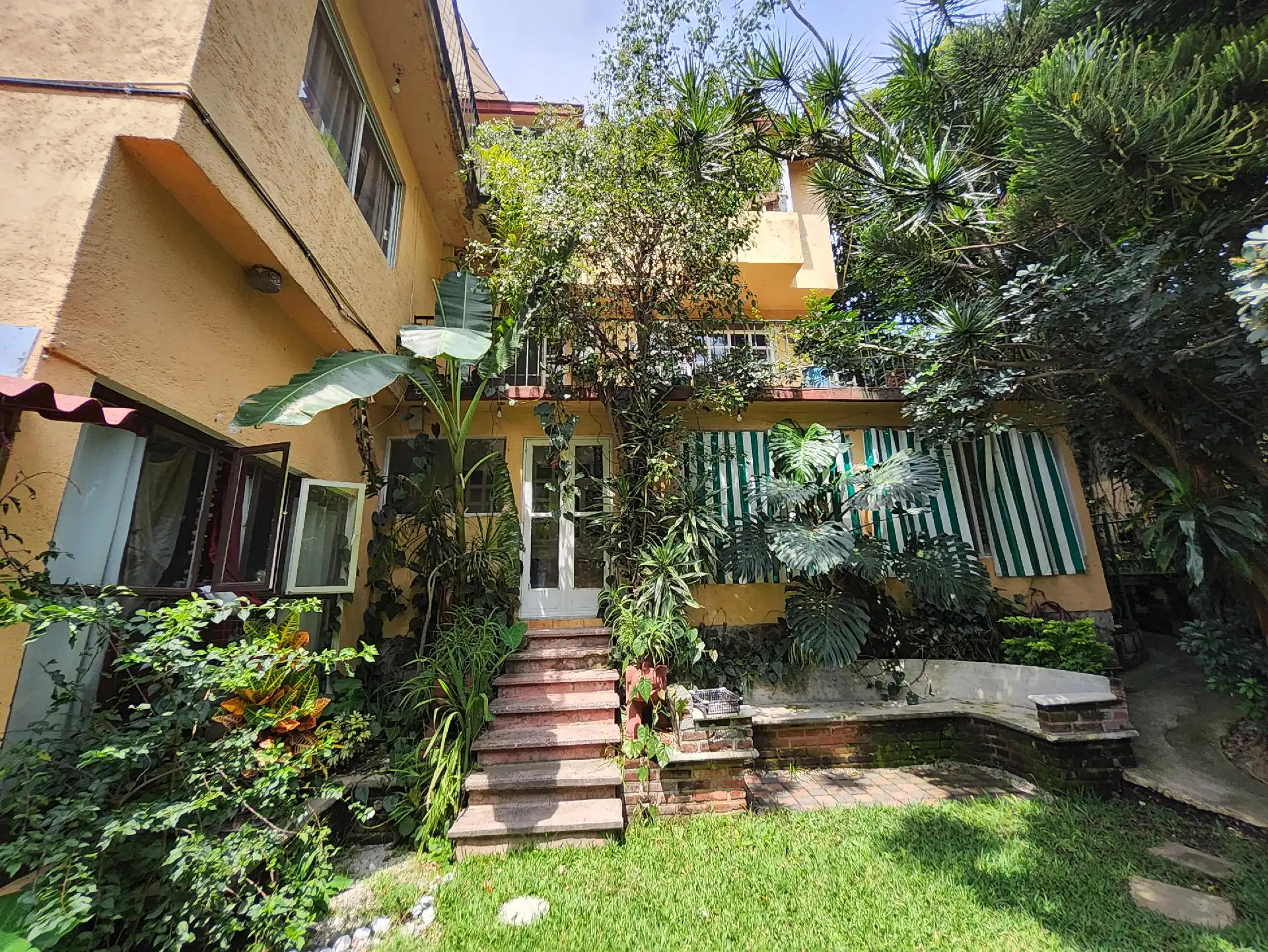 Gran Oportunidad de Inversión – Casa en el Viejo Club de Golf Cuernavaca