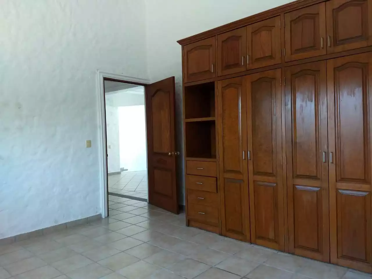 Casa en venta Taller en Lomas de Atzingo.