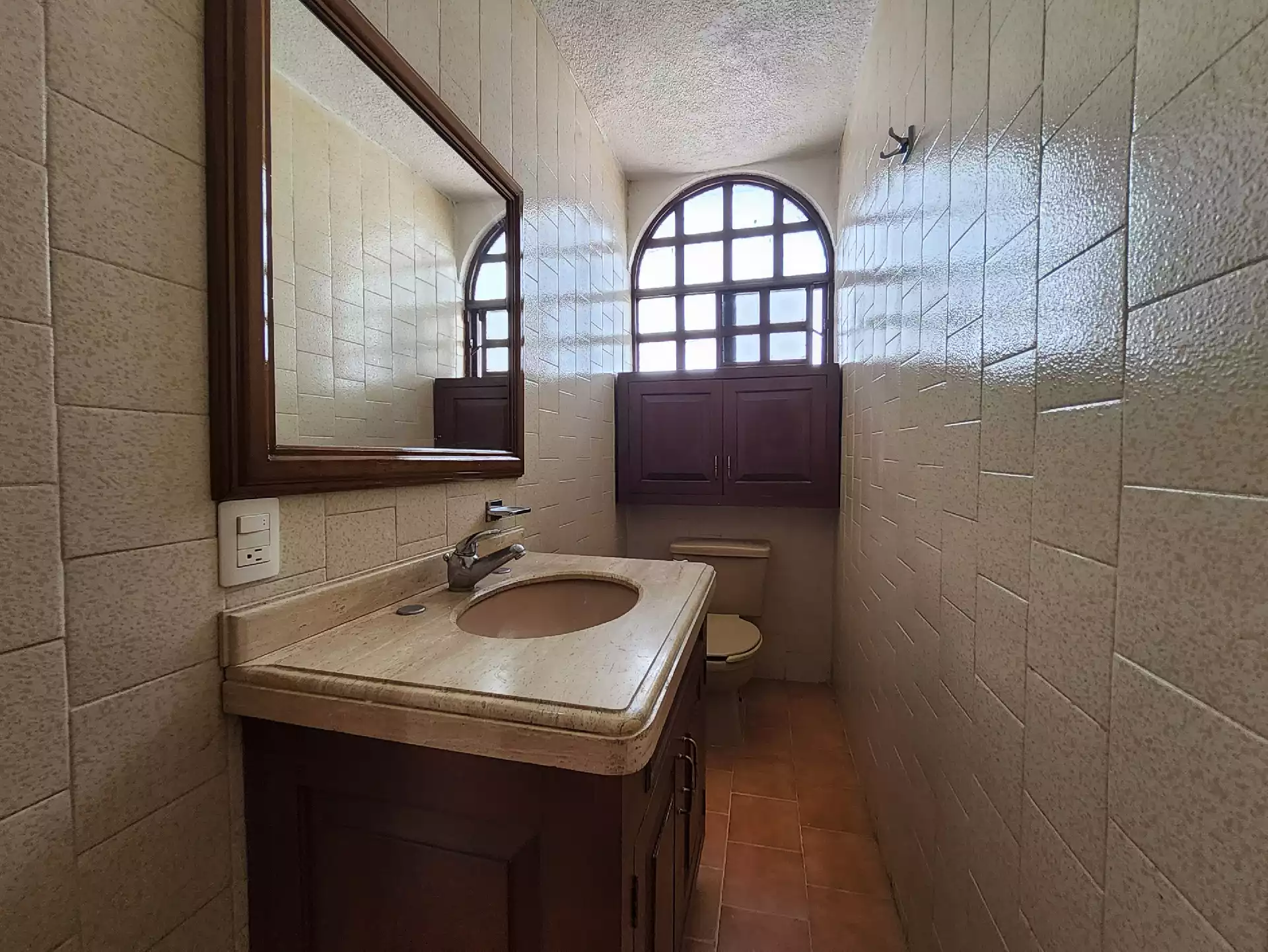 Casa en una planta con alberca en renta en Palmira.