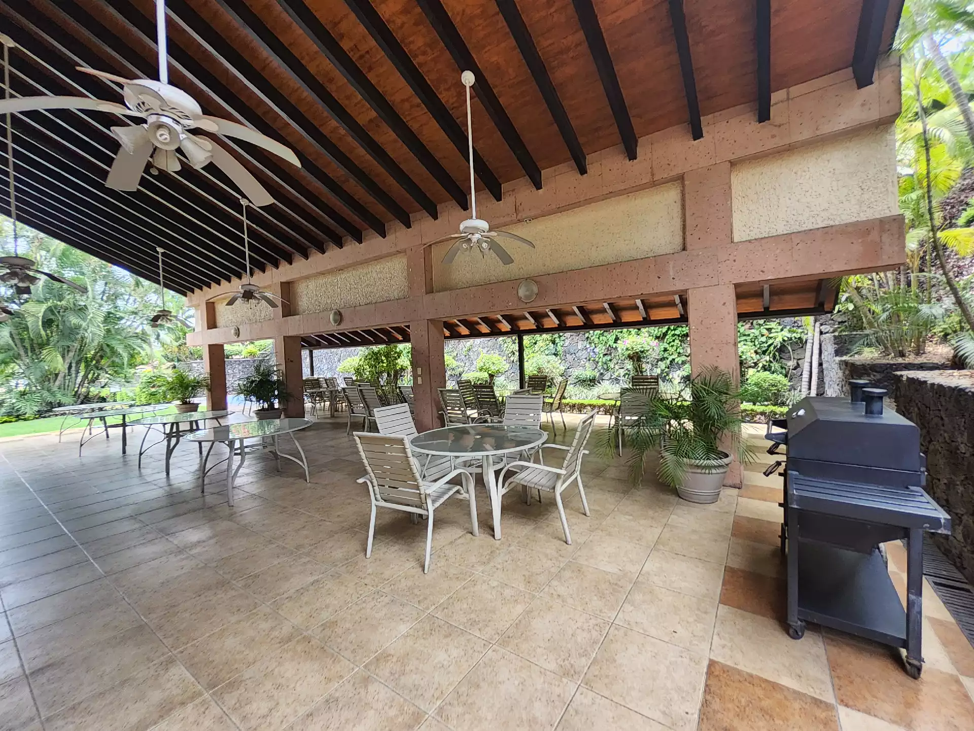 Departamento en venta dentro del fraccionamiento Junto al Río, al sur de Cuernavaca
