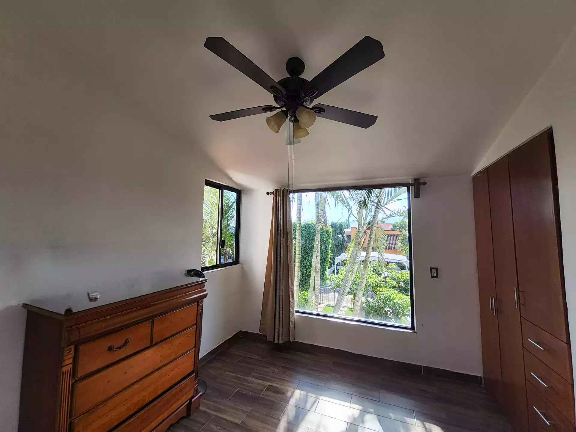 Casa en renta en privada dentro del fraccionamiento Junto al Río