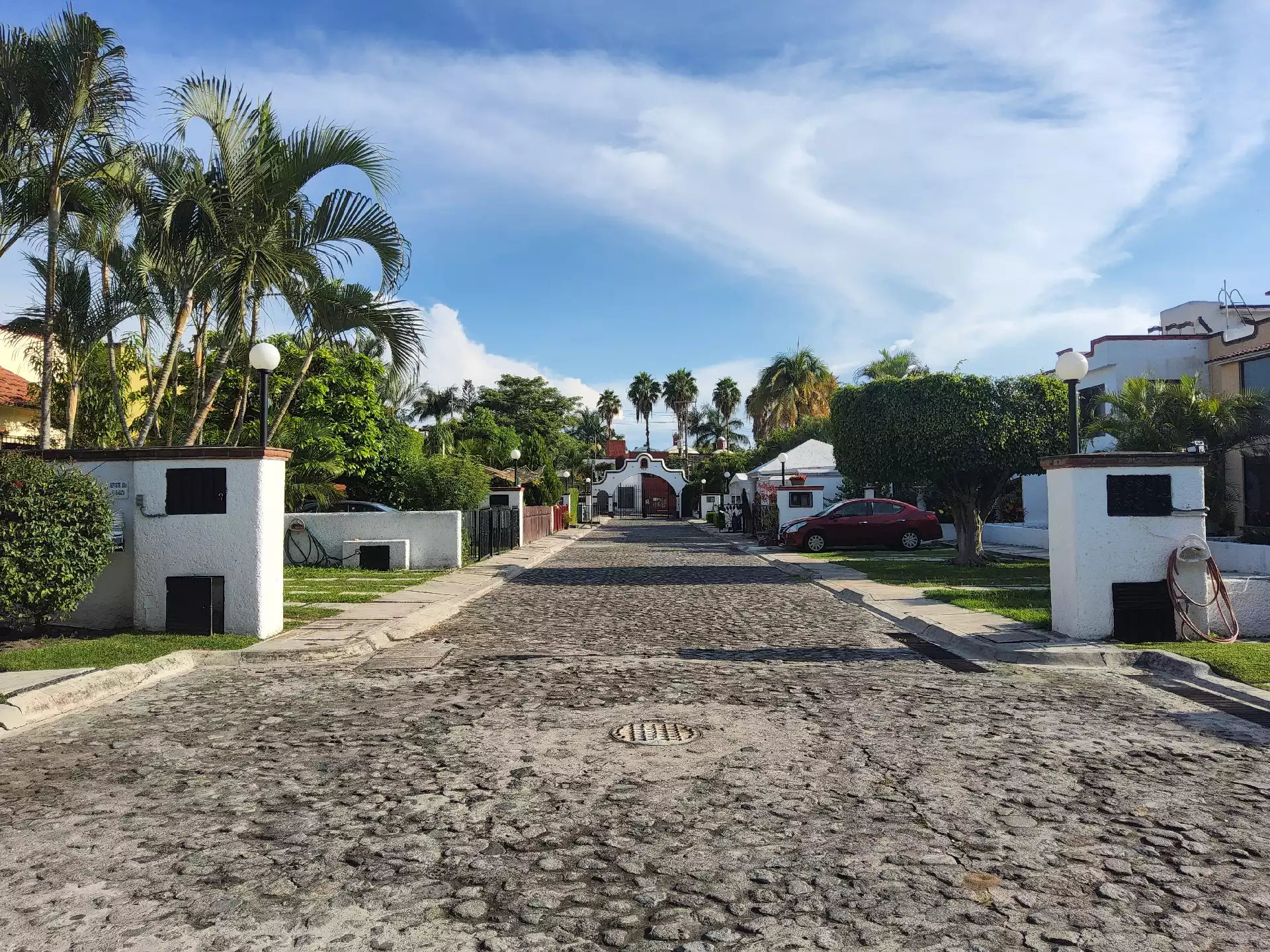Casa en renta en privada dentro del fraccionamiento Junto al Río