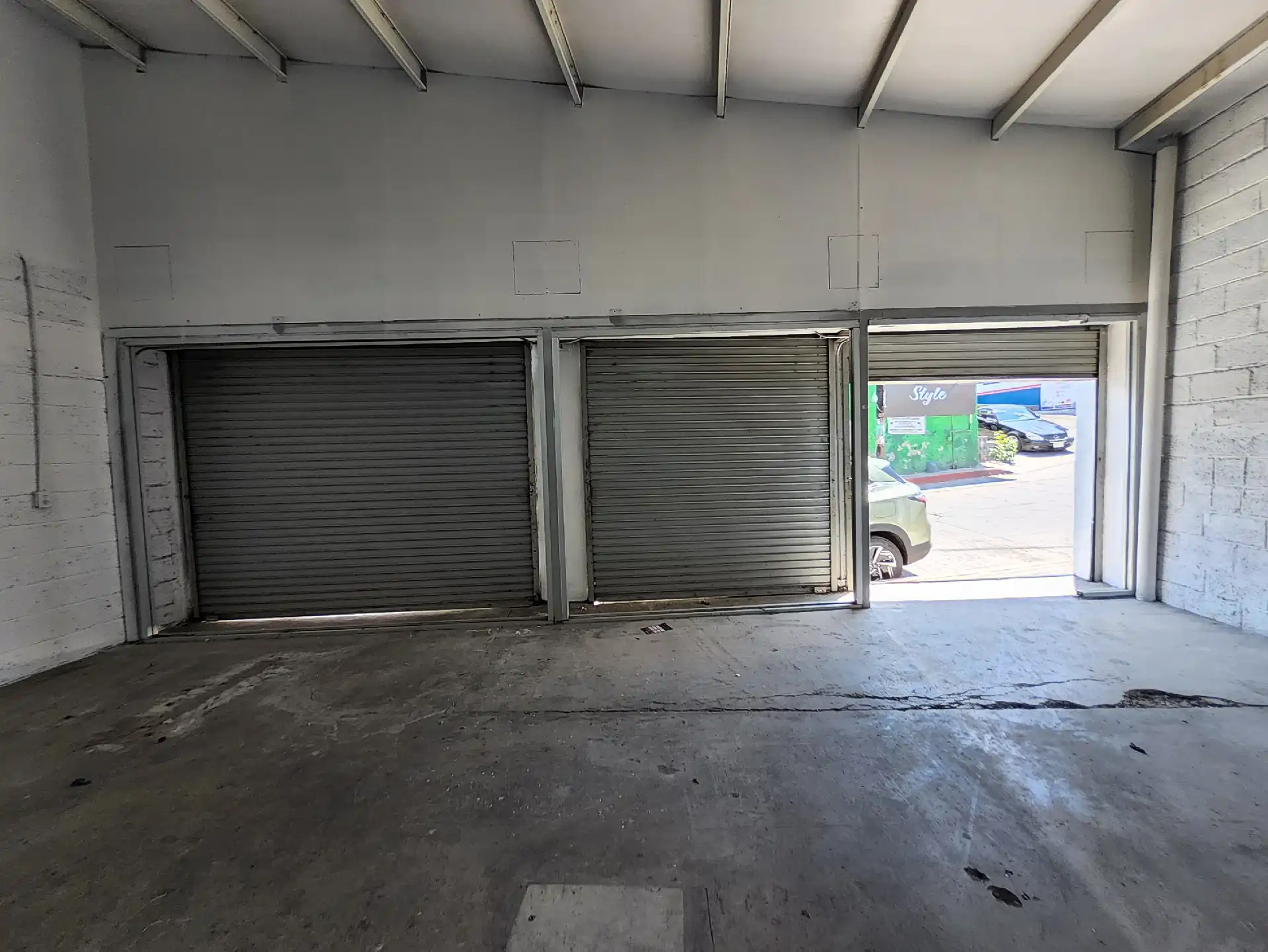 Bodega comercial en la 3 de Mayo, Zapata.