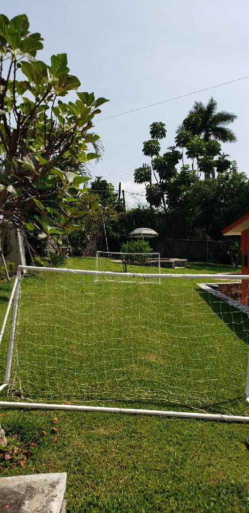 VENTA DE CASA SOLA EN FRACCIONAMIENTO