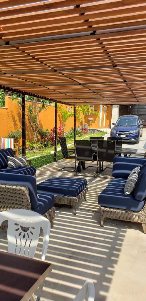 VENTA DE CASA SOLA EN FRACCIONAMIENTO