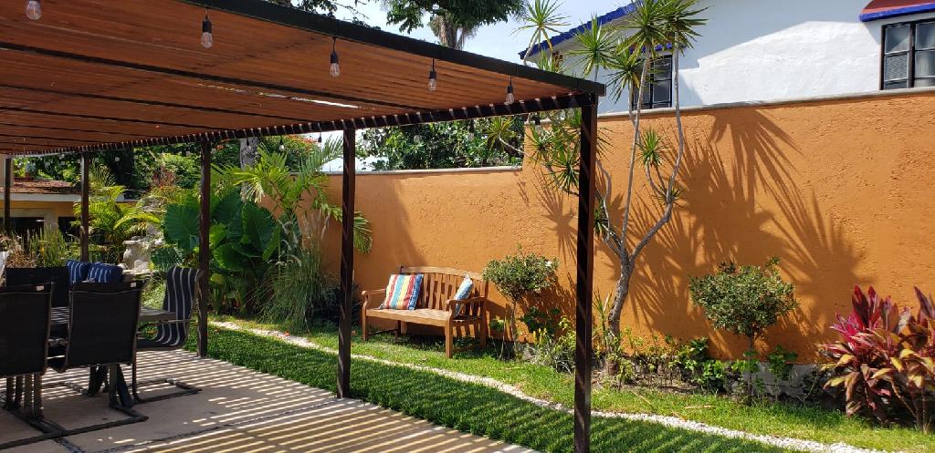 VENTA DE CASA SOLA EN FRACCIONAMIENTO