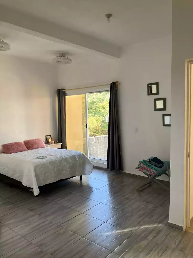 VENTA Y RENTA DE CASA SOLA