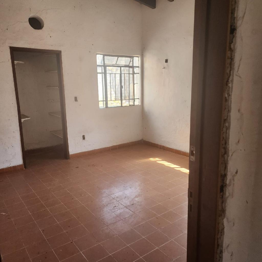 Casa en renta en Vista Hermosa Cuernavaca para remodelar