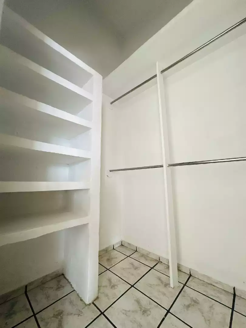Casa en venta en fraccionamiento en burgos bugambilias