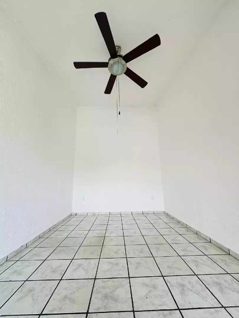 Casa en venta en fraccionamiento en burgos bugambilias