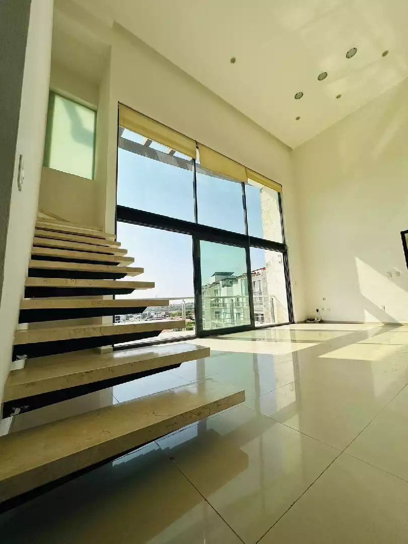 Penthouse en paraíso country