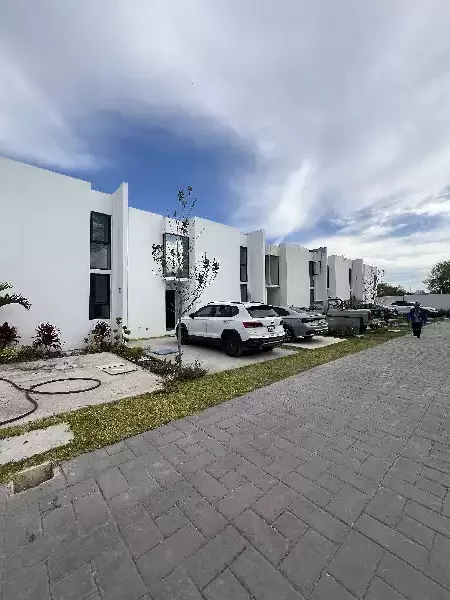 Casa en venta en condominio en acapantzingo