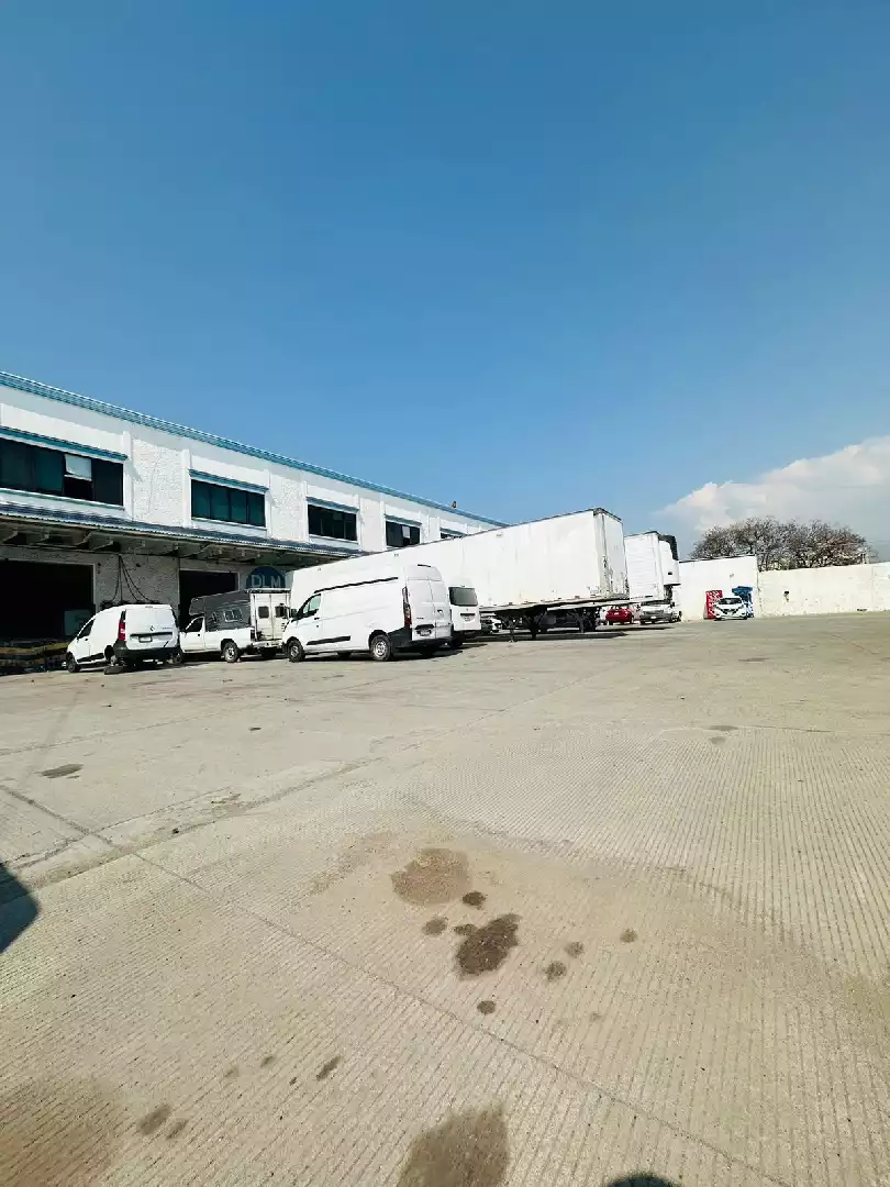 Venta de bodega en civac