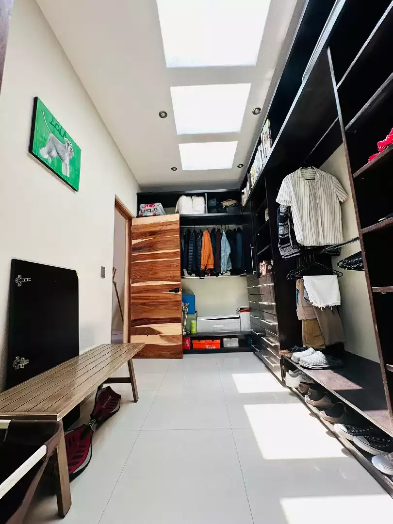 Residencia en venta en leñeros vista hermosa
