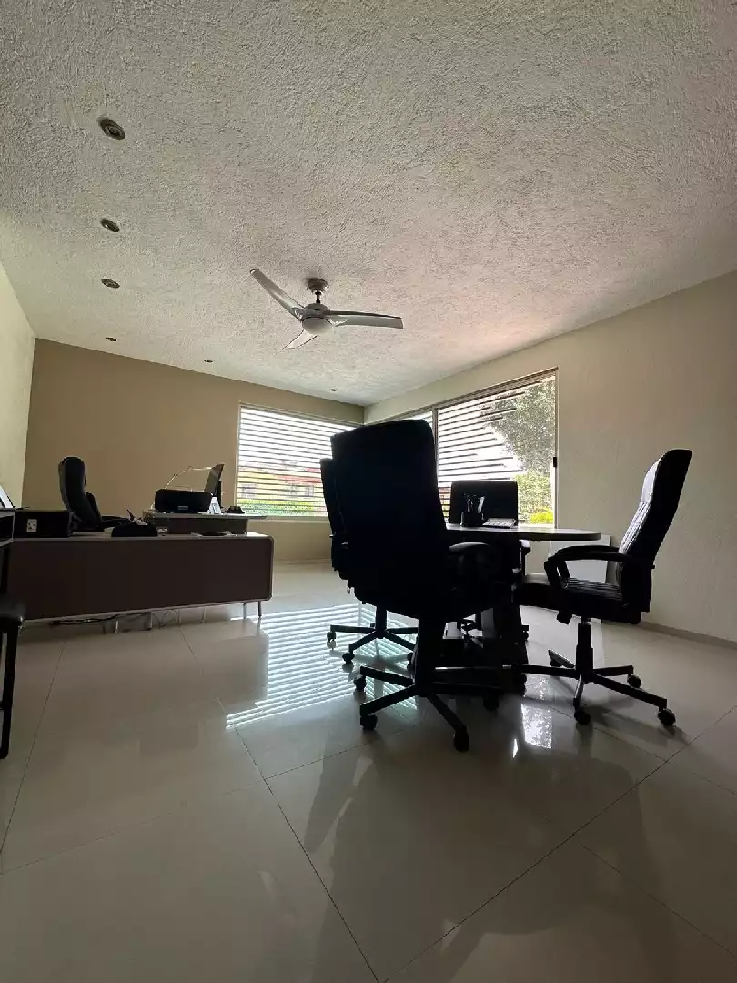 Residencia en venta en leñeros vista hermosa