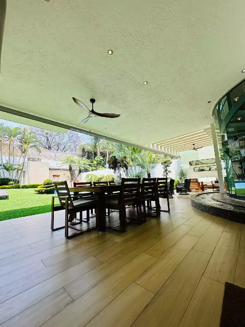 Residencia en venta en leñeros vista hermosa