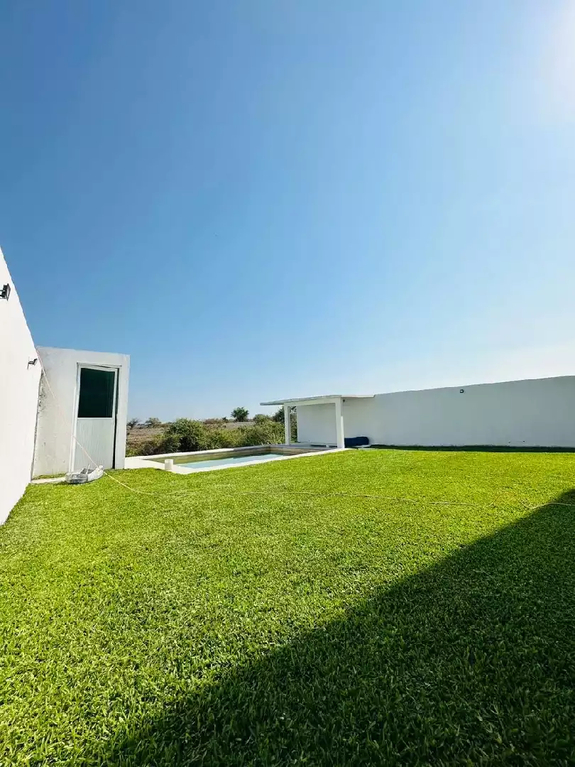 Casa sola en venta en fraccionamiento en Tequesquitengo
