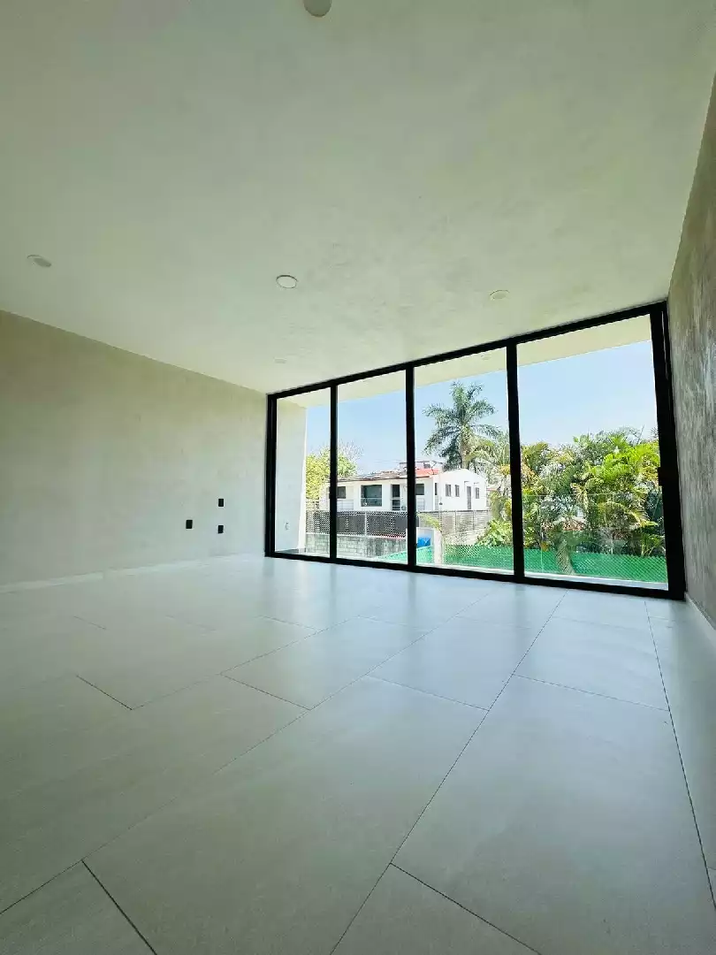 Casa en venta en fraccionamiento en lomas de cocoyoc