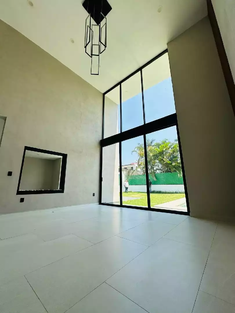 Casa en venta en fraccionamiento en lomas de cocoyoc