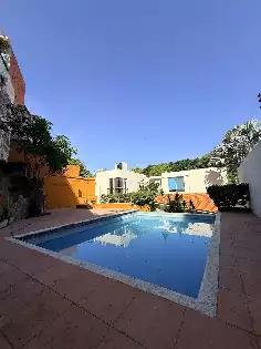 Casa en renta en junto al rio