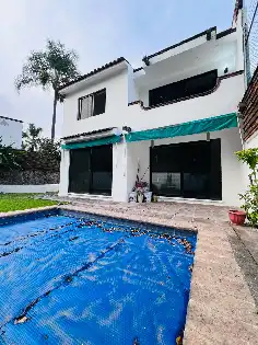 Casa en renta en la cañada