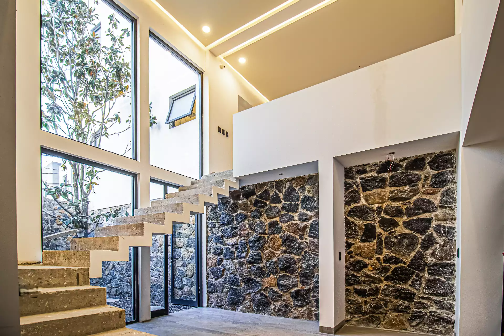 CASA FRACCIONAMIENTO BURGOS DE CUERNAVACA , MORELOS 