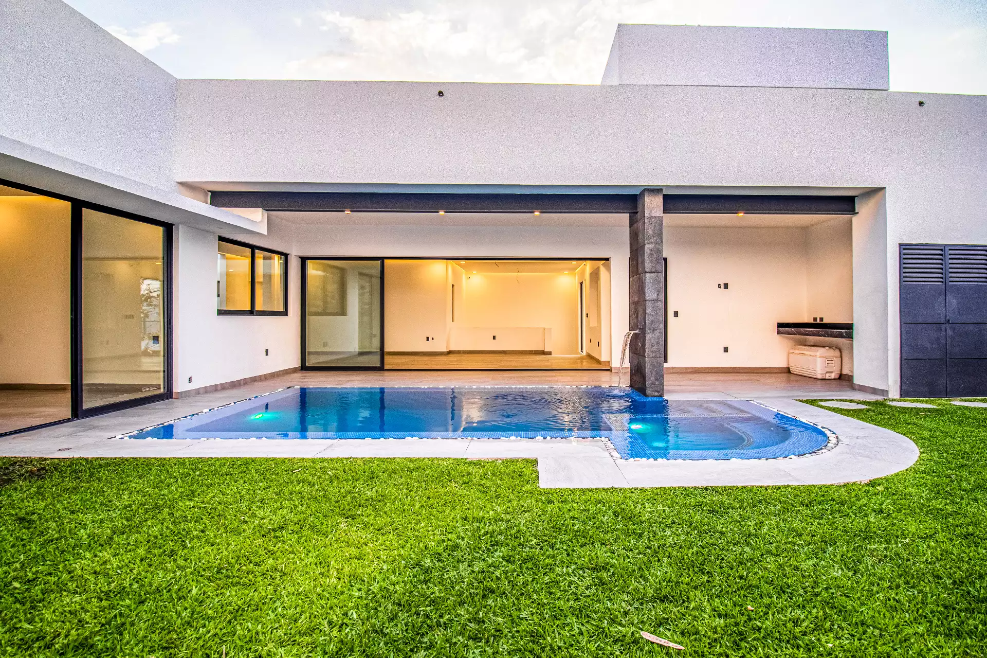 CASA FRACCIONAMIENTO BURGOS DE CUERNAVACA , MORELOS 