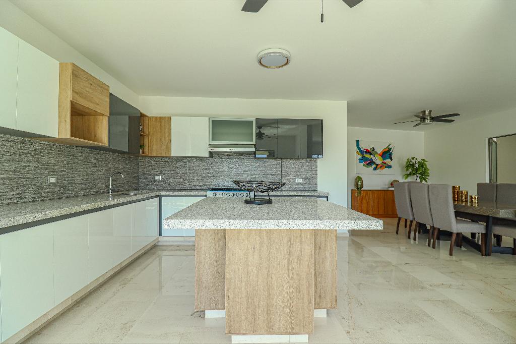 VENTA CASA NUEVA AL SUR DE CUERNAVACA, MEJOR CLIMA DE MORELOS 